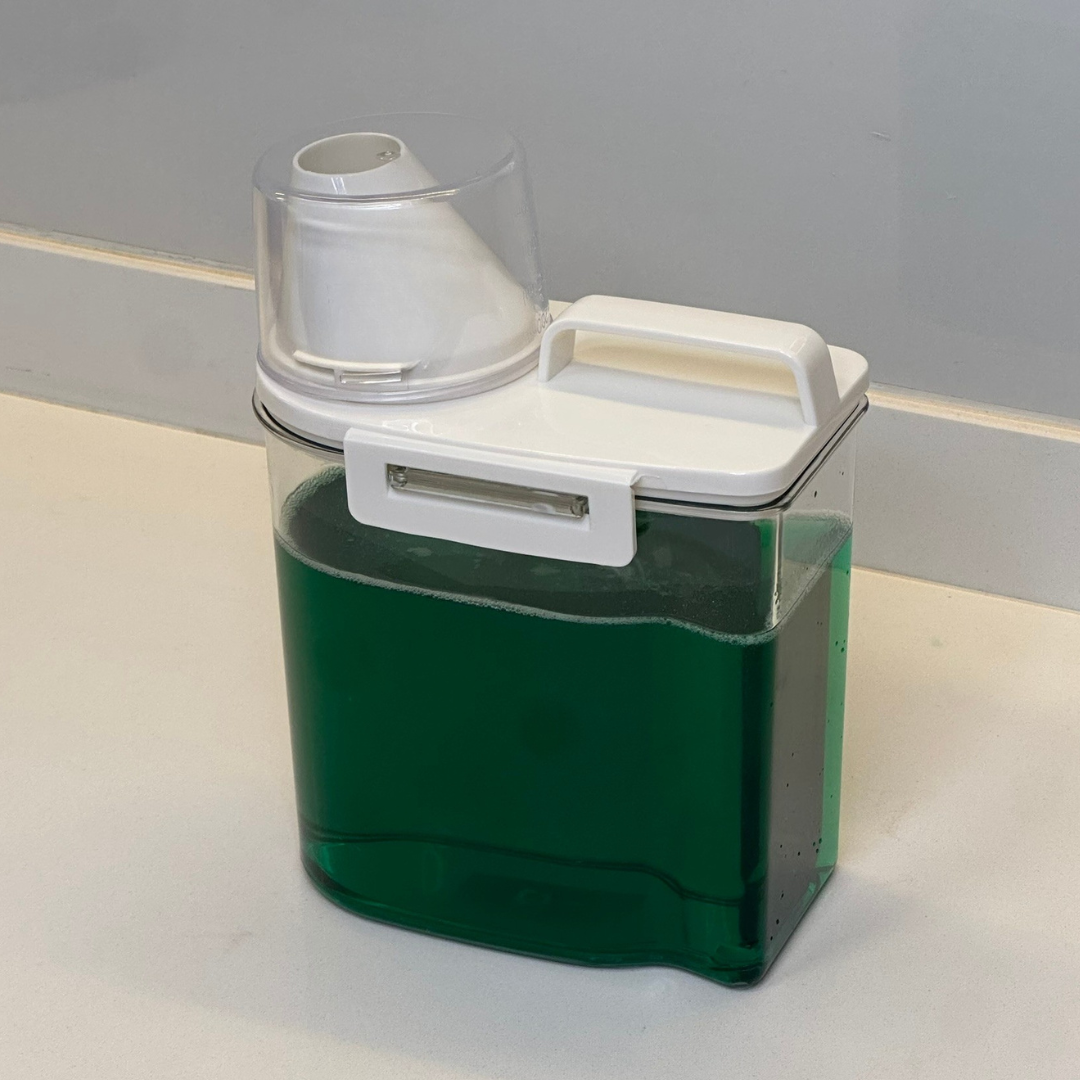 Kit 3 Potes Hermético com Copo Medidor 1,5 Litros Ela Decora
